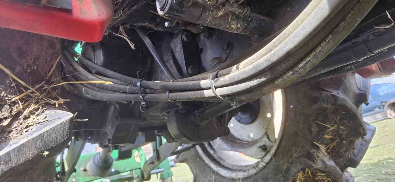 Mitsubishi MT26 včetně širokého příslušenství - foto 17
