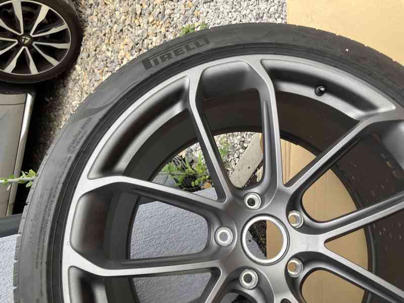 Porsche Cayenne R22 alu kolo kola - foto 8