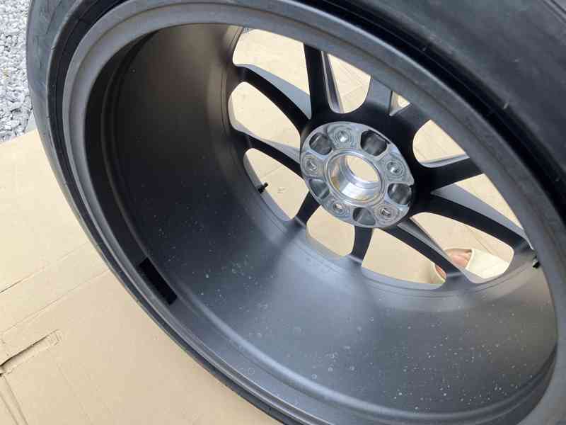Porsche Cayenne R22 alu kolo kola - foto 15