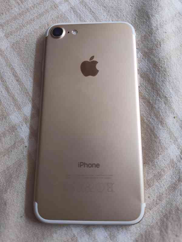 Mobilní dotykový telefon iPhone 7 128GB zlatý - foto 3