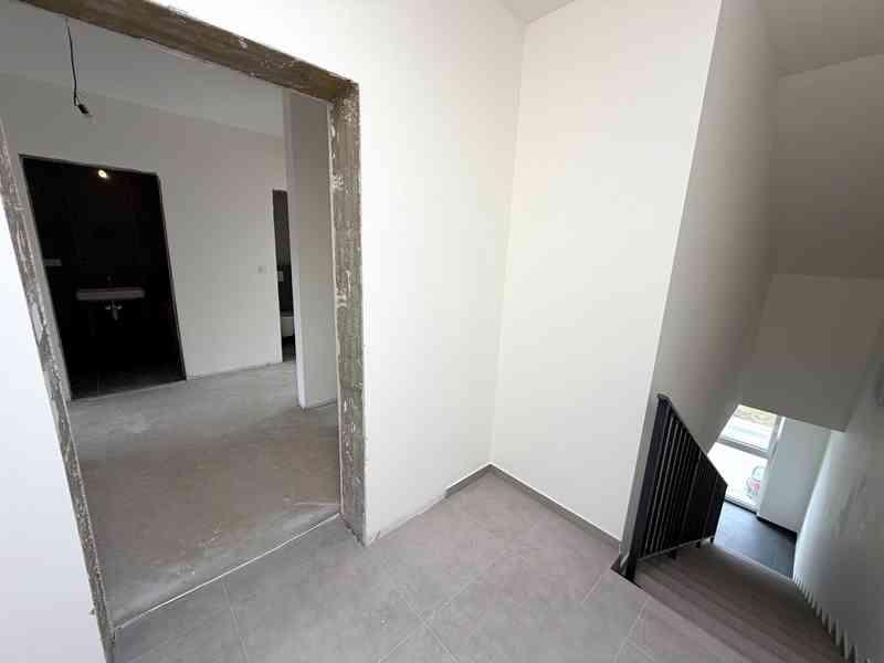 MODERNÍ BYT 3+KK S VLASTNÍ ZAHRADOU, ČESKÁ OKRES BRNO-VENKOV - foto 14