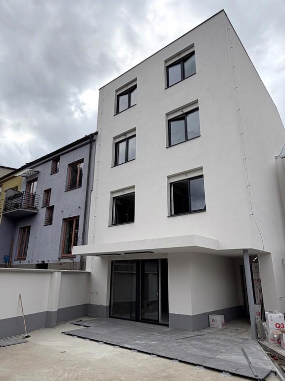 MODERNÍ BYT 3+KK S VLASTNÍ ZAHRADOU, ČESKÁ OKRES BRNO-VENKOV - foto 18