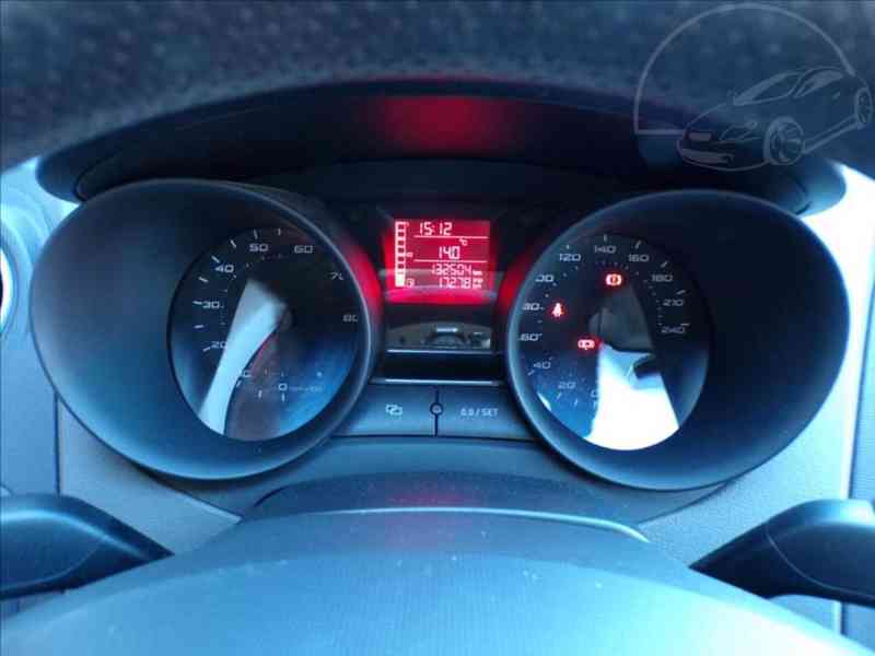 Seat Ibiza 1,2 12V KLIMA - foto 5