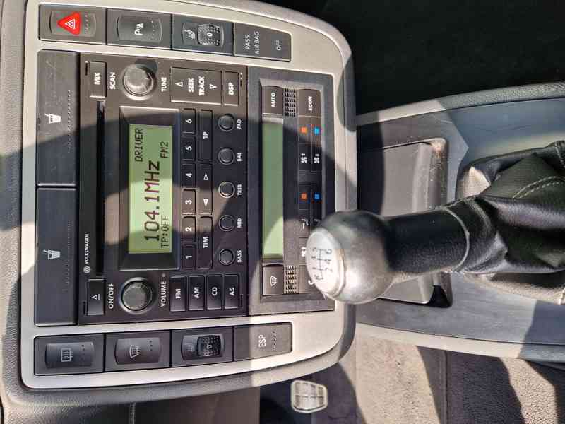 VW SHARAN 2.0 TDI 103kW, r.v. 2007, 6 -stup. man. převodovka - foto 10