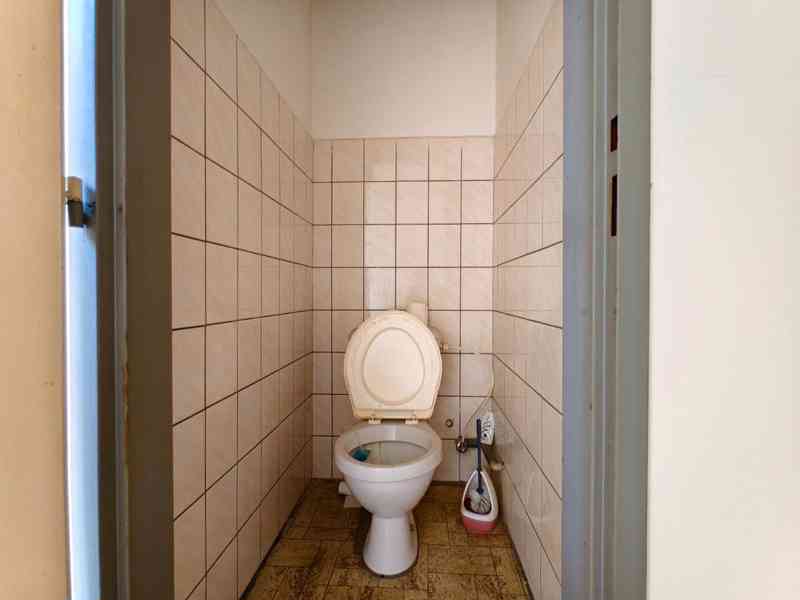 Pronájem kanceláře/skladu 240m2, Semily - centrum  - foto 9