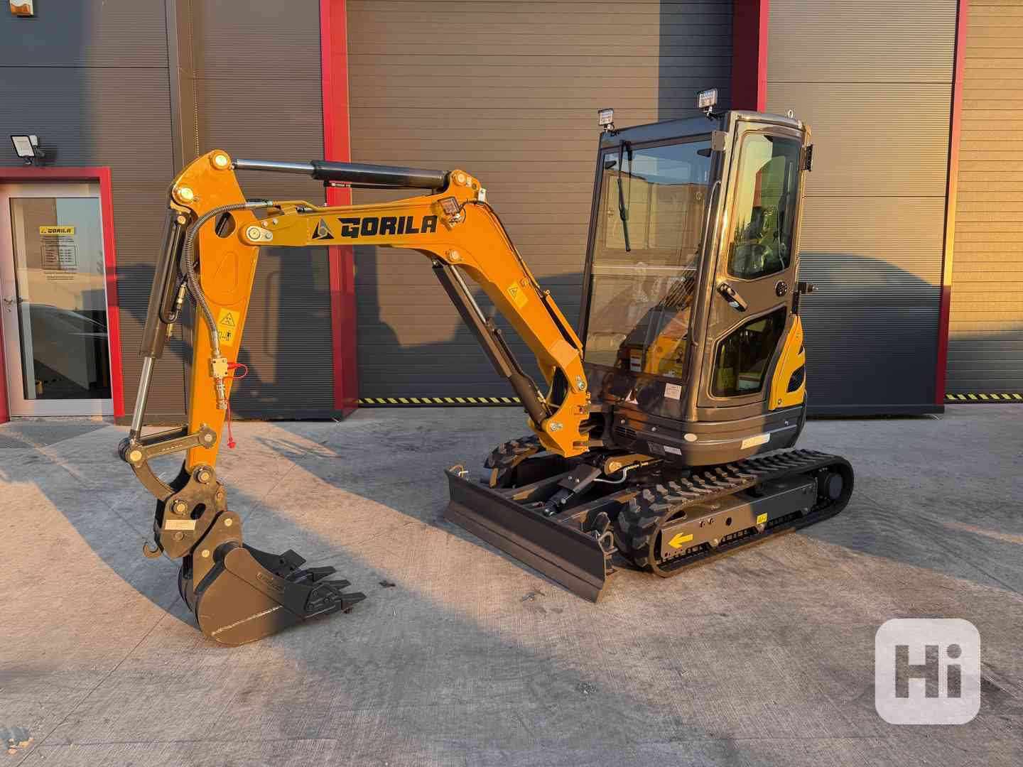 PÁSOVÝ MINIBAGR GORILA G27SE I PRO CAB - foto 1