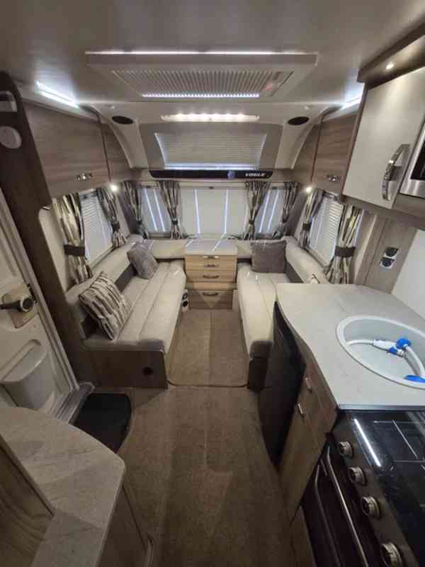 Karavan Swift Vogue 580 sd - foto 4