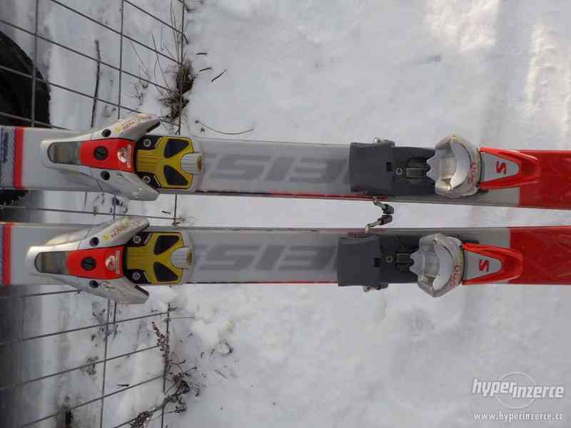Carvingové lyže Kneissl 180cm+boty 46+hole 130cm - foto 3