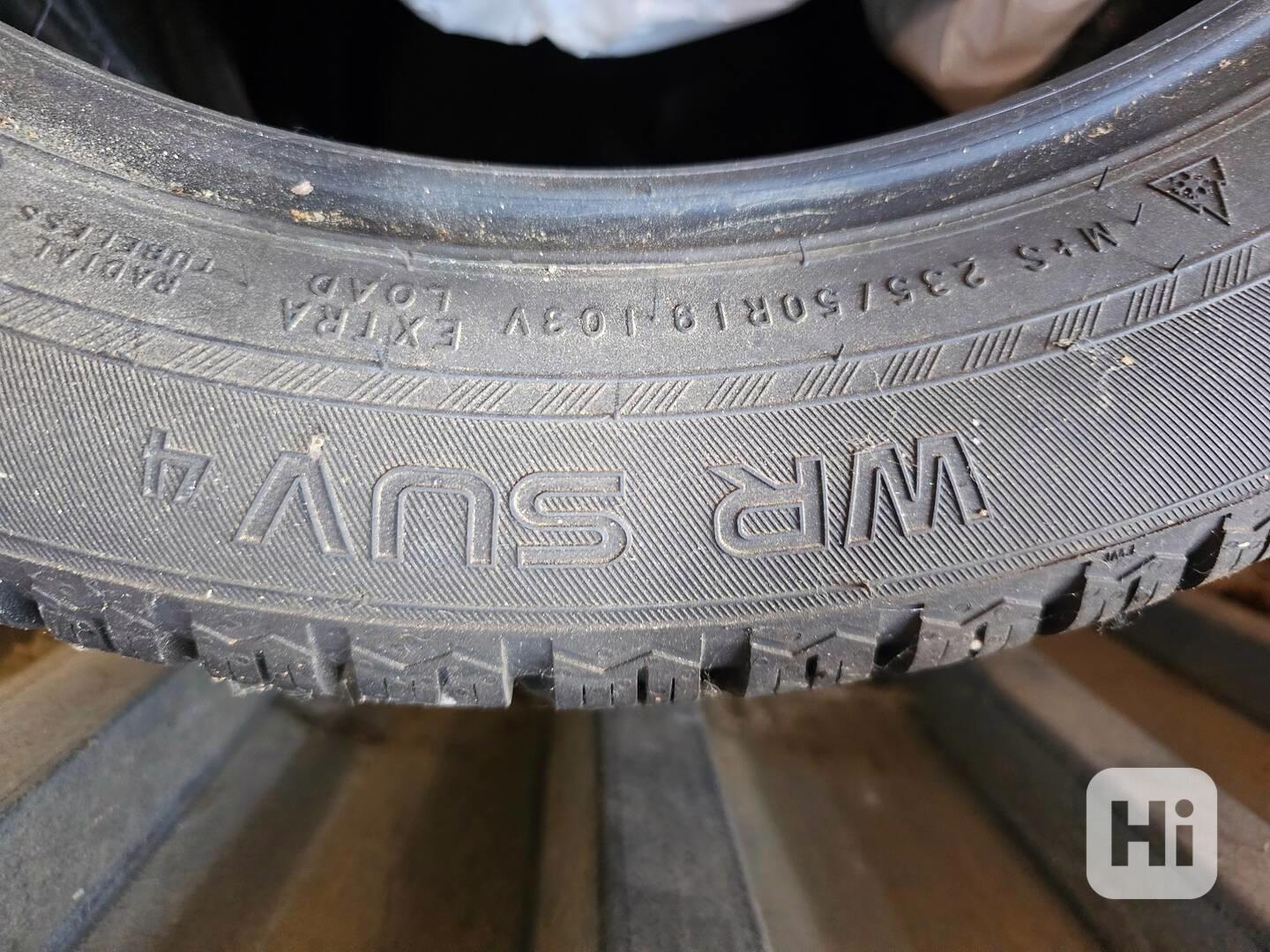 Zimní Pneumatiky Nokian 235/50 R19 - foto 1