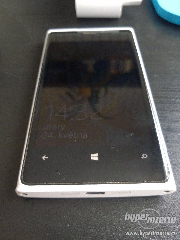Nokia Lumia 920 bílá + bezdrátová nabíječka NOkia  DT-900 - foto 2
