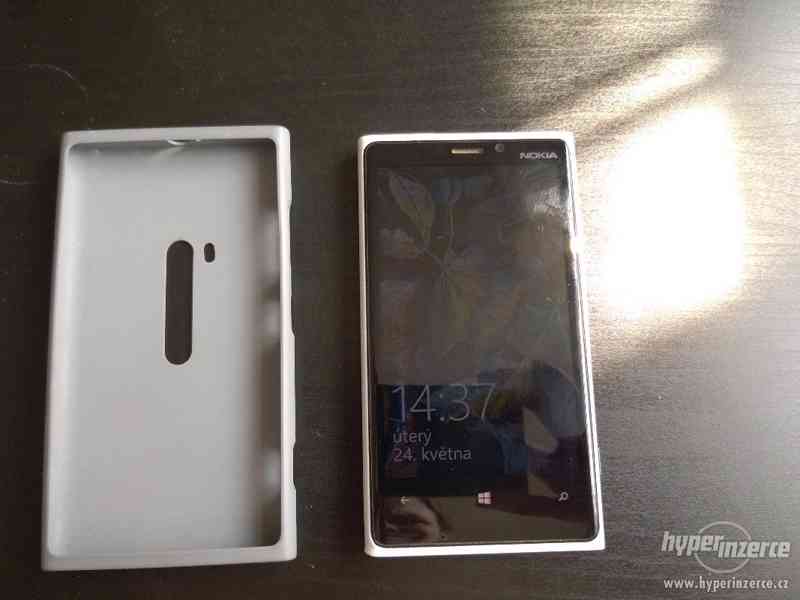 Nokia Lumia 920 bílá + bezdrátová nabíječka NOkia  DT-900 - foto 3