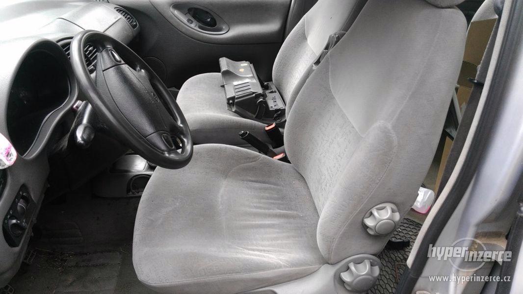 Integrovaná sedačka VW Sharan/F.Galaxy/S.Alhambra 95 - 2010 - foto 18