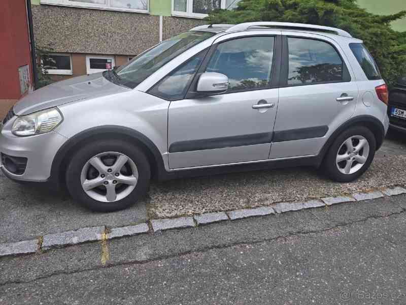 Suzuki SX4 1,6   105742 km,STŘÍBRNÁ METAL - foto 2