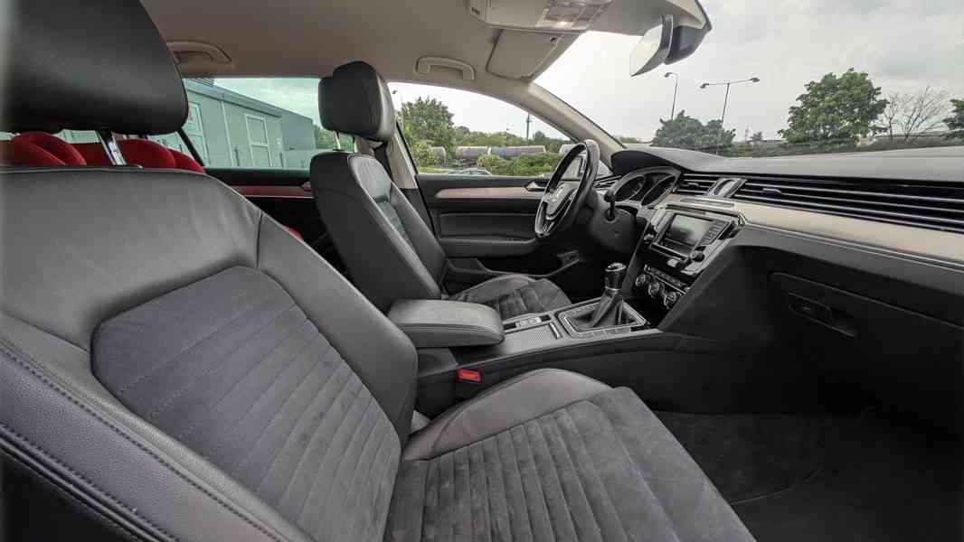 Volkswagen Passat Variant 2.0 TDI 4MOTION Highline (ČR) - foto 9