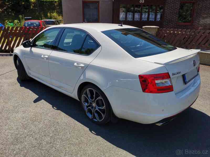 Škoda Octavia 3 RS 2.0 TSi Challenge - foto 6