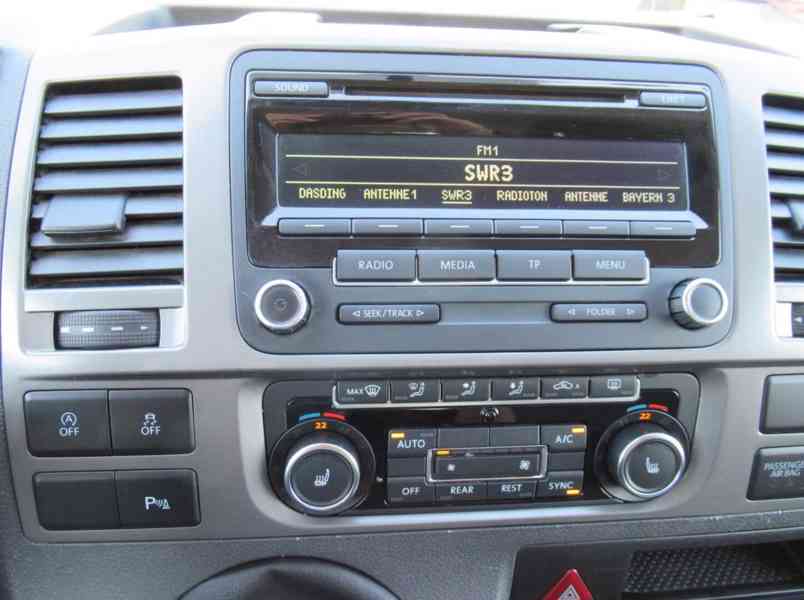 Volkswagen T5 Multivan 2,0TDI Special 4Motion 103kw - foto 10