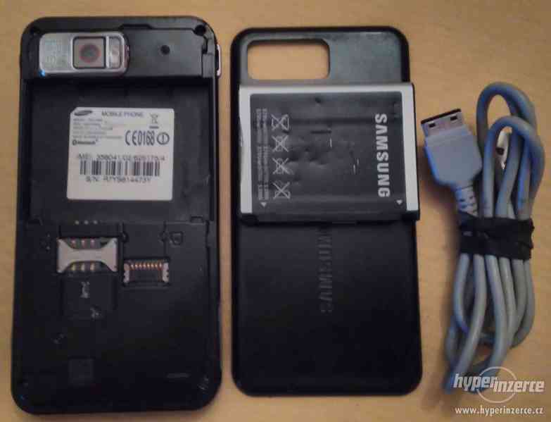 Samsung i900 Omnia 8 GB - vzhled jako nový, ale k opravě! - foto 3
