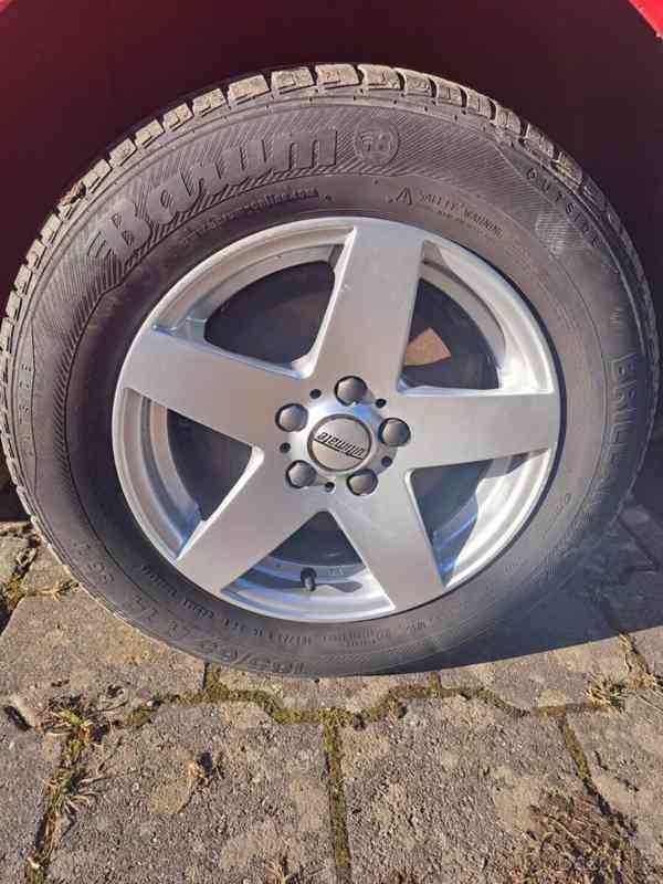 Škoda Roomster 1,2   TSI - foto 3