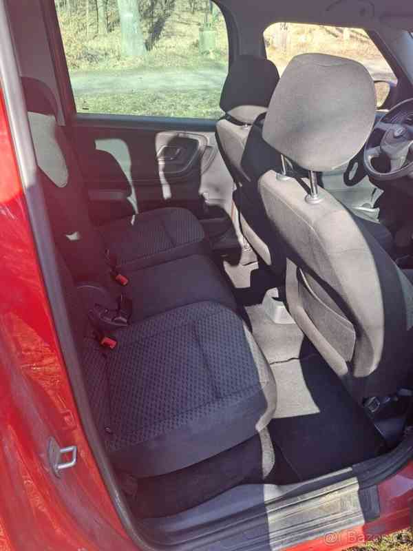 Škoda Roomster 1,2   TSI - foto 7