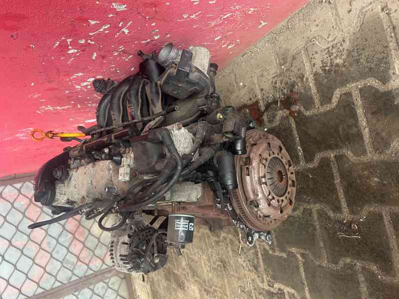 Motor 1,4 16V 55KW VW Fox typ BKR kompletní záruka - foto 3