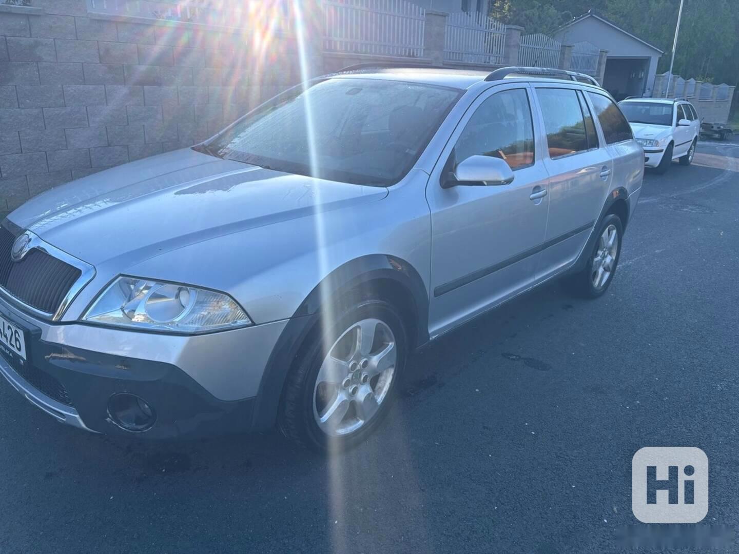 Škoda Octavia scout 2.0 tdi4x4 103kw - foto 1