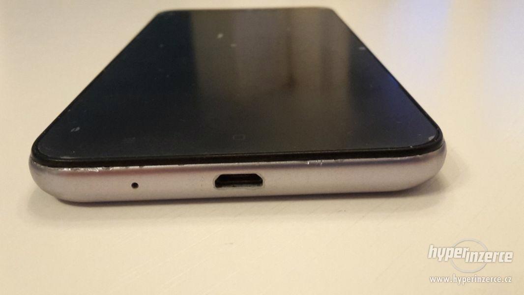 Mobilní telefon Xiaomi Redmi 5A - foto 1