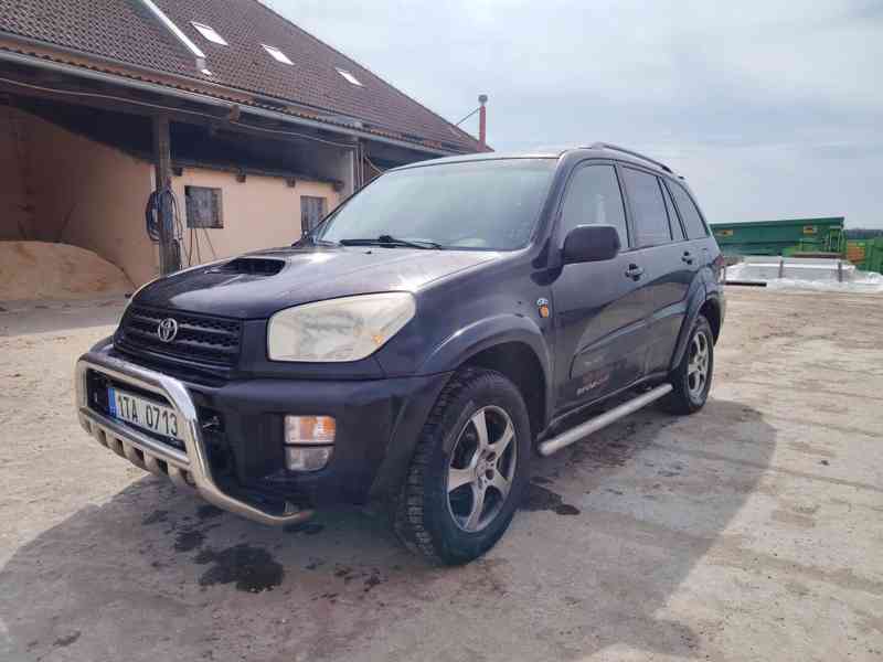 Toyota RAV 4 - foto 4