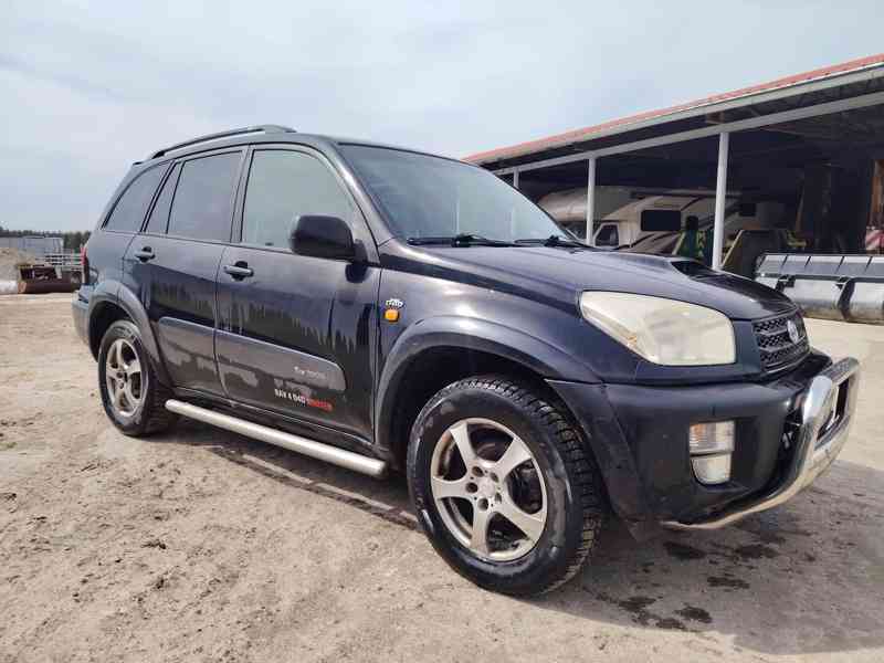 Toyota RAV 4 - foto 2