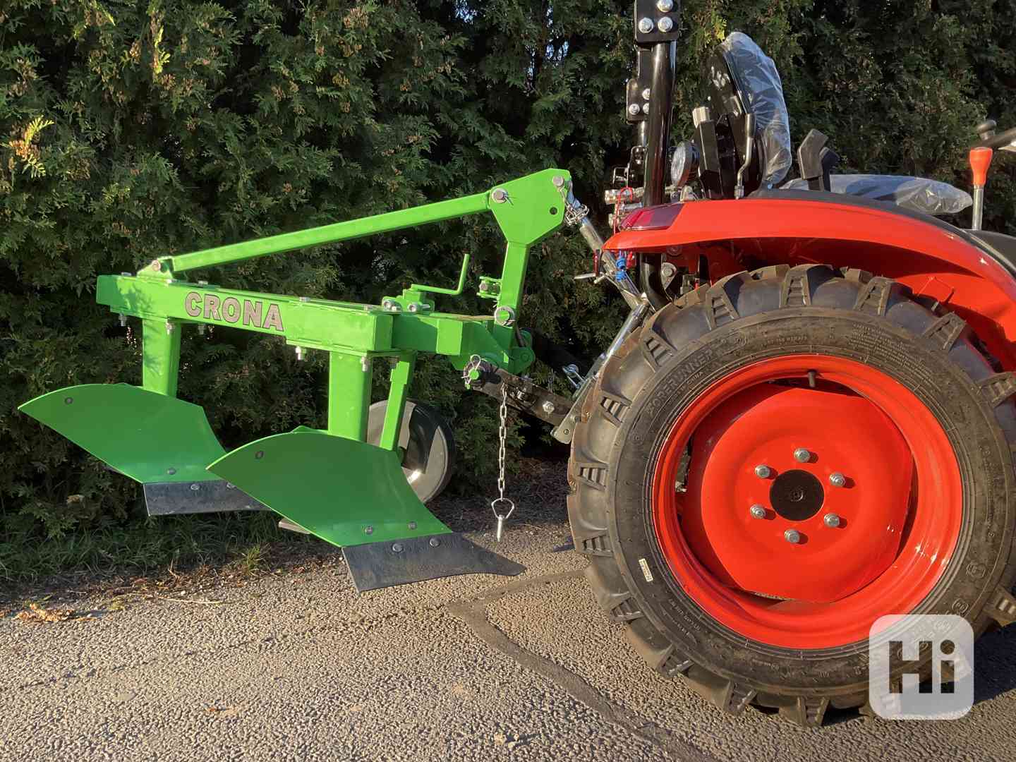 Pluh na orbu za traktor - Dvouradličný - foto 1