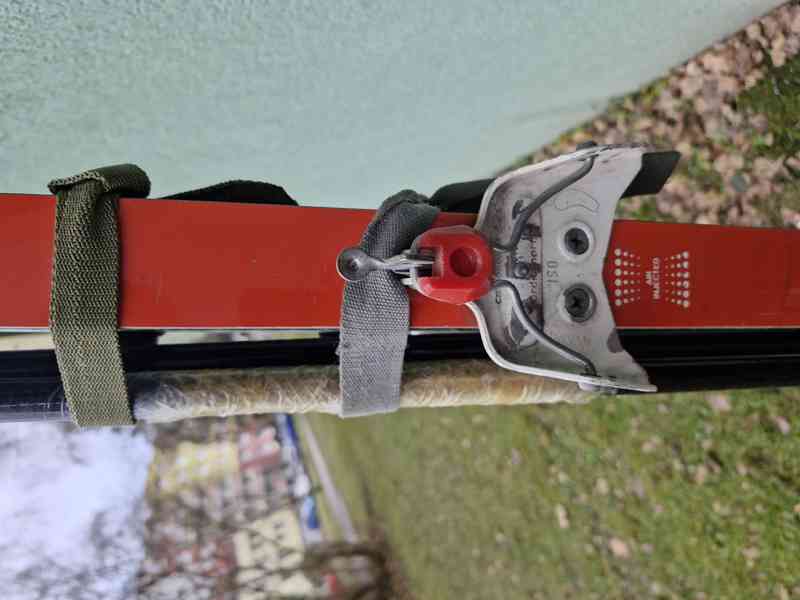 Běžky Rossignol (červené), hůlky a sjezd. boty nadměrná vel. - foto 7