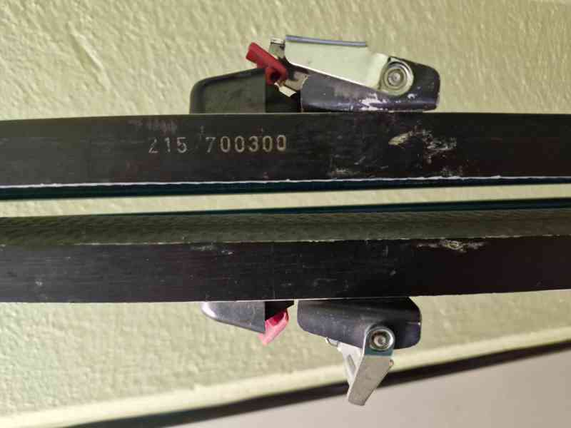 Troje běžky za cenu jedněch plus zimní oblečení k nim zdarma - foto 13