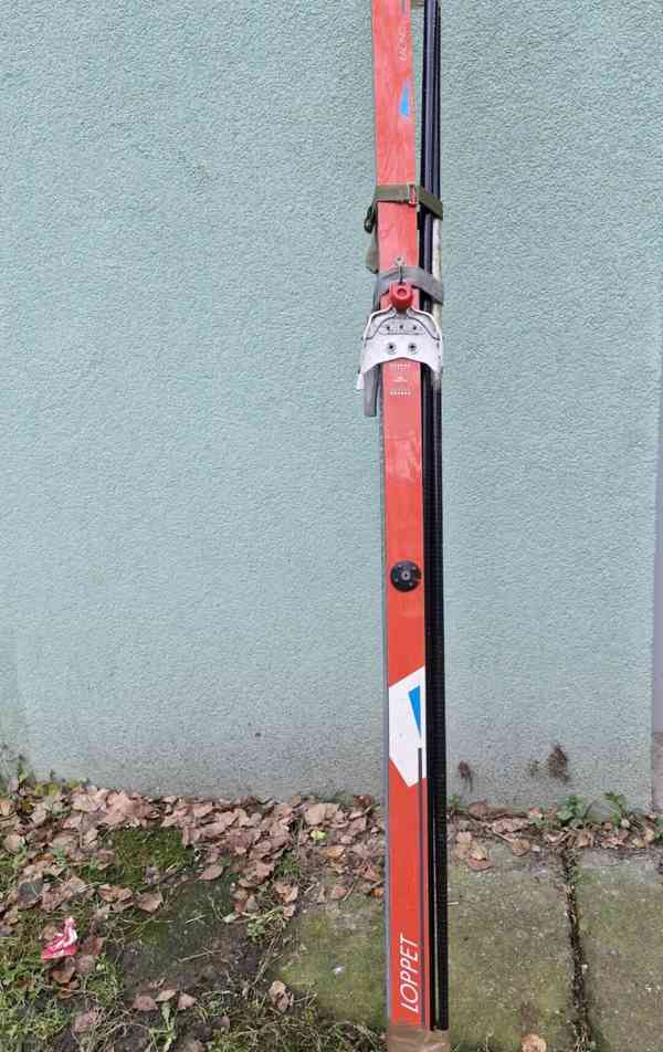 Běžky Rossignol (červené), hůlky a sjezd. boty nadměrná vel. - foto 9