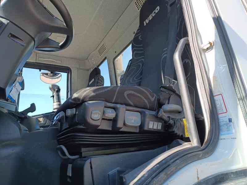 IVECO AD410T41 8x4 sklápěč Schmitz S1 - foto 10