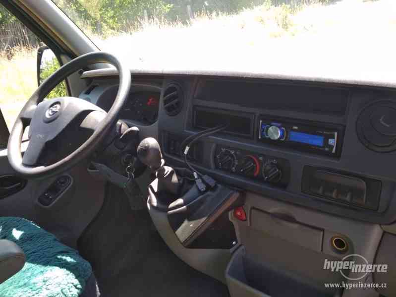 Opel Movano 2.5 6 rychl. 2 posuvné dveře, pěkný stav,3místné - foto 14