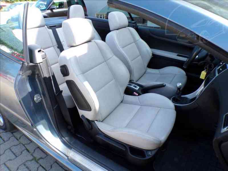 Peugeot 307 2,0 CC KLIMA,TAŽ.ZAŘ. - foto 12