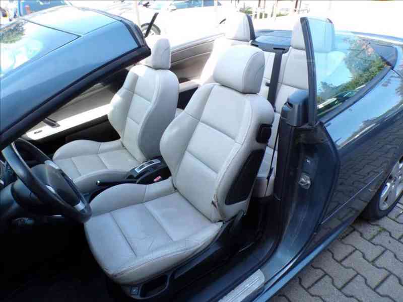 Peugeot 307 2,0 CC KLIMA,TAŽ.ZAŘ. - foto 8