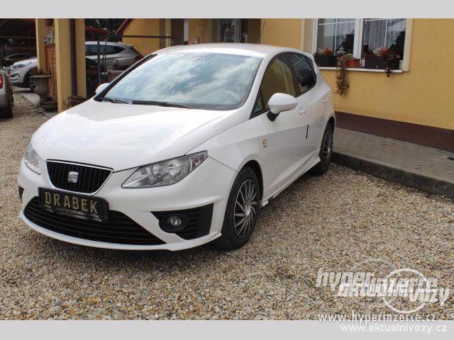 Seat Ibiza 1.2, benzín, automat, rok 2011 - foto 6