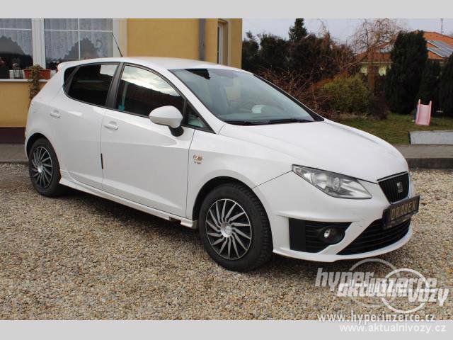 Seat Ibiza 1.2, benzín, automat, rok 2011 - foto 8