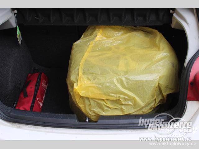 Seat Ibiza 1.2, benzín, automat, rok 2011 - foto 9