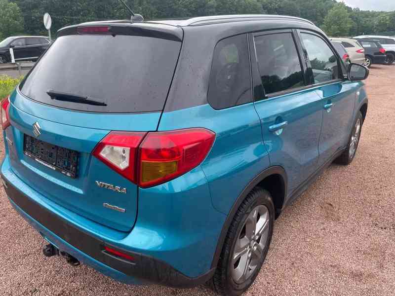 Suzuki Vitara 1.6i Comfort+ 4x4 benzín 88kw - foto 14