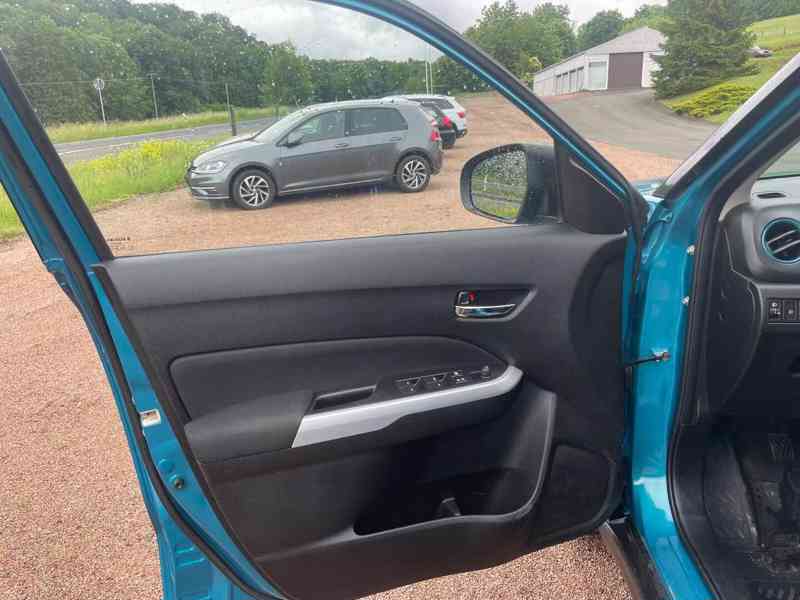 Suzuki Vitara 1.6i Comfort+ 4x4 benzín 88kw - foto 10