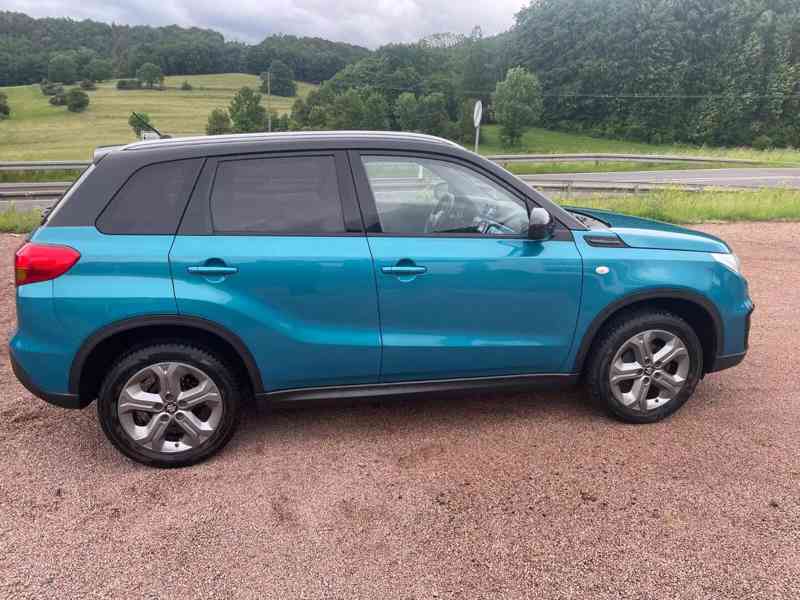 Suzuki Vitara 1.6i Comfort+ 4x4 benzín 88kw - foto 9