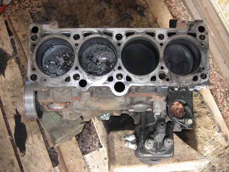 Škoda Felicia 1,9 D  - VOLKSWAGEN ,SEAT Motor, Převodovka - foto 5