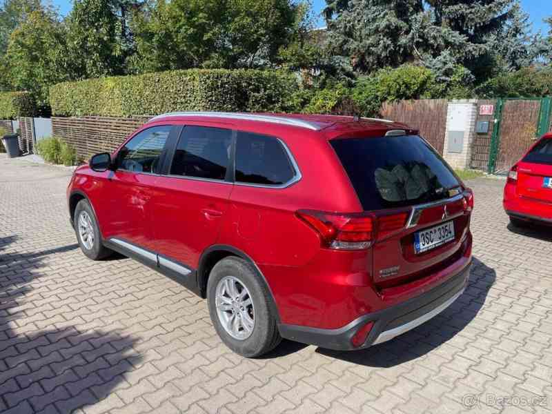 Mitsubishi Outlander 2,0   benzín, serviska - foto 7