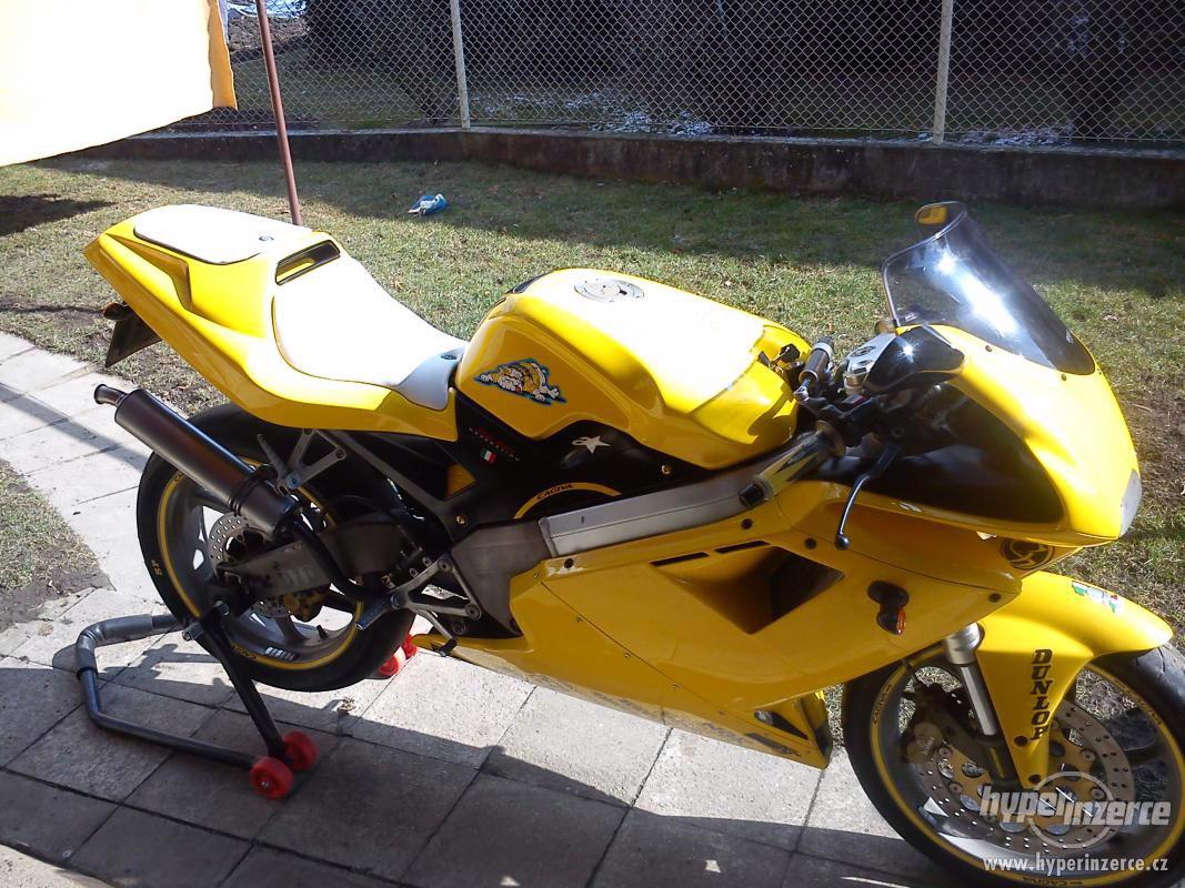 Carter Latéral Droit Pour Cagiva Mito 125 EVO 8P (2000) – Occasion
