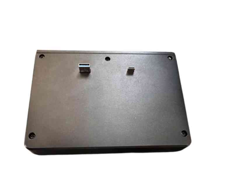 USB Hub TAPTES za Tesla Model 3 i Y - foto 2