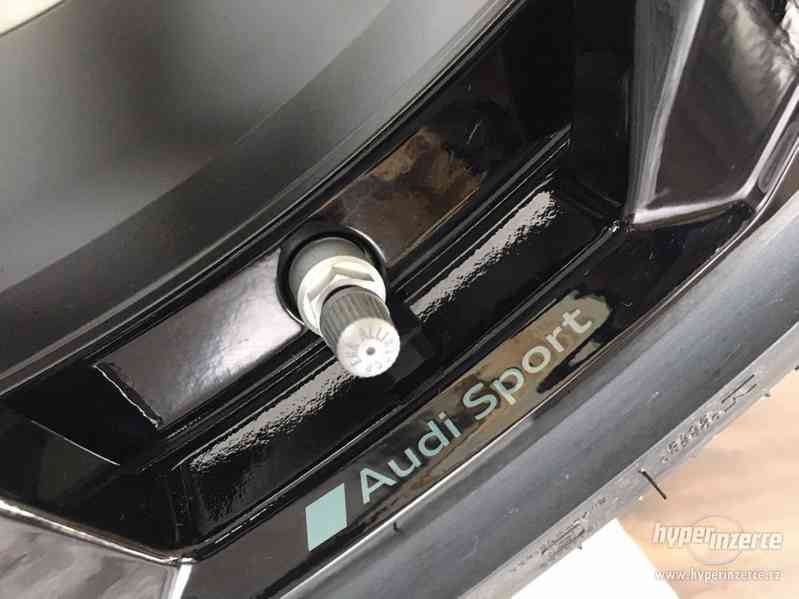 AUDI RS Q8 alu 23" letní sada nová, originál !! - foto 3
