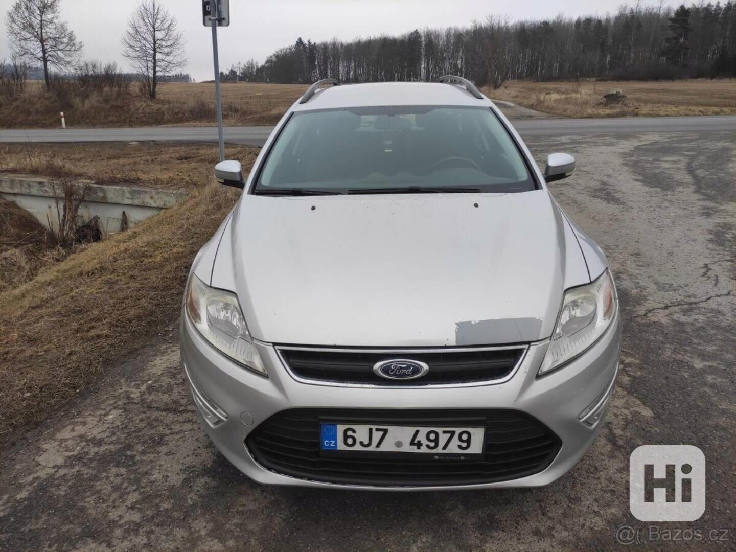 Ford Mondeo 2011 - foto 1