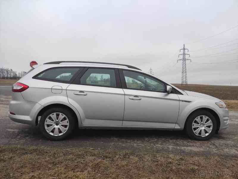Ford Mondeo 2011 - foto 8