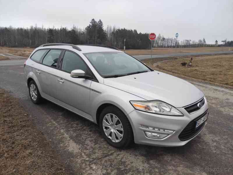 Ford Mondeo 2011 - foto 11